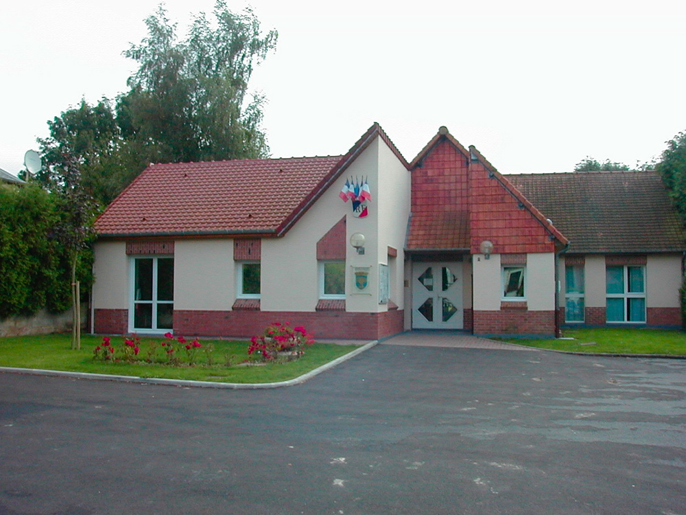 Lahoussoye-Eglise-Saint-Pierre-ès-Liens